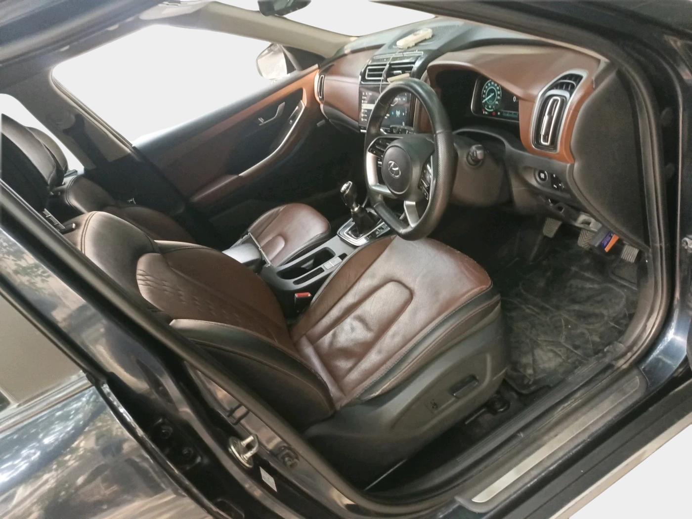 2021 Hyundai ALCAZAR 1.5 SIGNATURE MT 6STR, Diesel, Manual, 92,643 km, interior