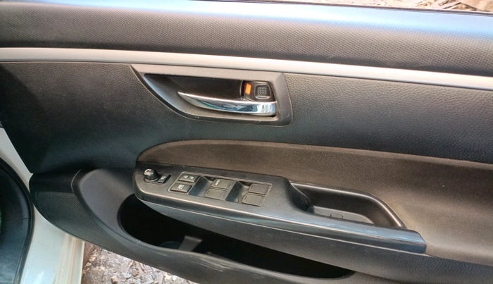 2014 Maruti Swift VXI, Petrol, Manual, 25,882 km, interior