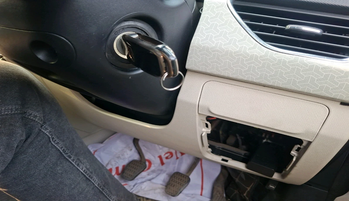 2021 Tata NEXON XZ DIESEL, Diesel, Manual, 68,913 km, interior