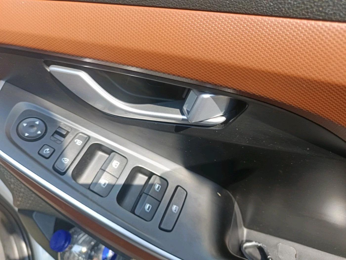 2023 Hyundai ALCAZAR PRESTIGE(O) 1.5 AT 7STR, Diesel, Automatic, 15,458 km, interior
