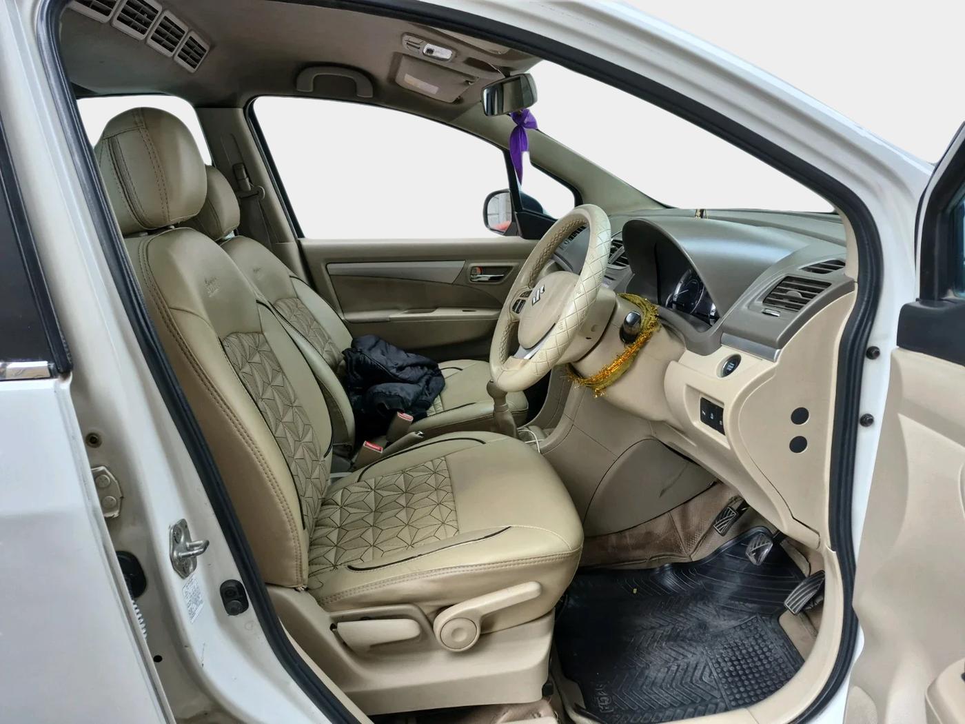 2017 Maruti Ertiga ZDI + SHVS, Diesel, Manual, 1,18,186 km, interior