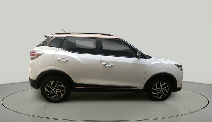 2024 Mahindra XUV400 EL 7.2 KW, Electric, Automatic, 30,038 km, exterior
