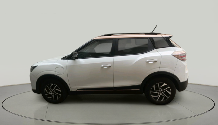 2024 Mahindra XUV400 EL 7.2 KW, Electric, Automatic, 30,038 km, exterior