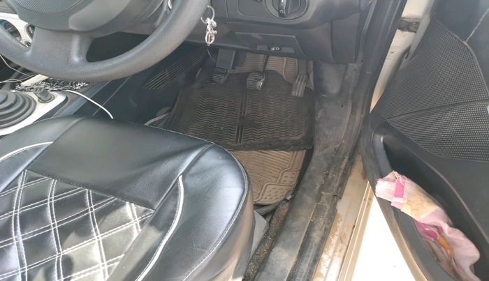 2016 Ford New Figo TREND 1.5L DIESEL, Diesel, Manual, 1,17,137 km, interior