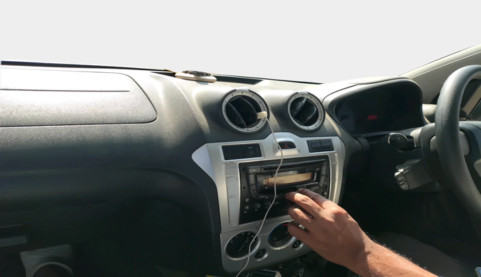 2016 Ford New Figo TREND 1.5L DIESEL, Diesel, Manual, 1,17,137 km, interior