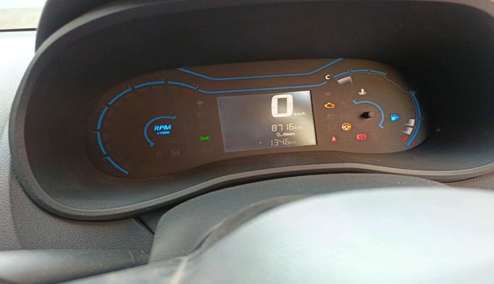 2020 Renault Kwid CLIMBER 1.0 (O), Petrol, Manual, 8,716 km, interior