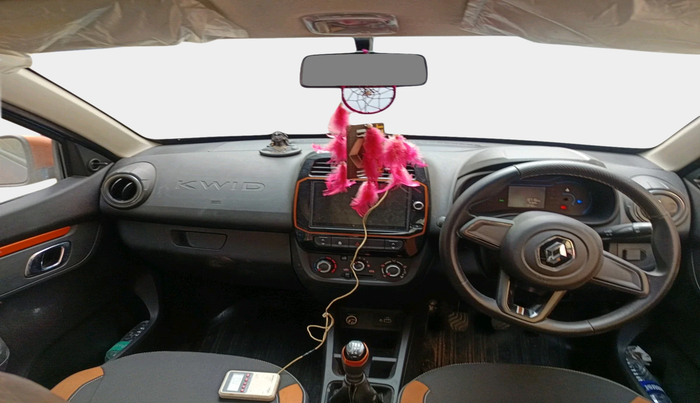 2020 Renault Kwid CLIMBER 1.0 (O), Petrol, Manual, 8,716 km, interior