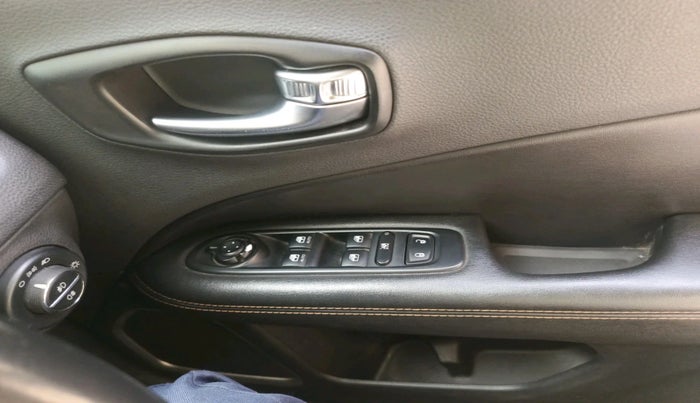 2018 Jeep Compass LIMITED (O) 2.0 DIESEL, Diesel, Manual, 32,783 km, interior