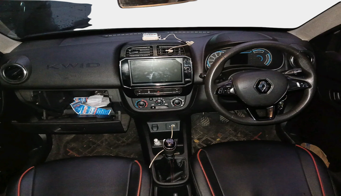 2023 Renault Kwid RXT 1.0, Petrol, Manual, 24,816 km, interior