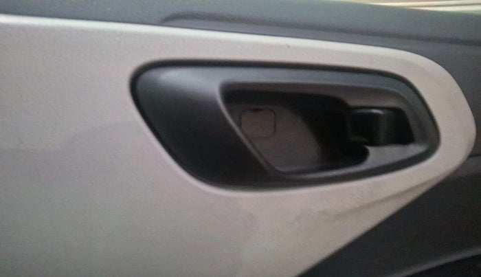 2021 Hyundai GRAND I10 NIOS ERA 1.2 KAPPA VTVT, Petrol, Manual, 41,300 km, interior