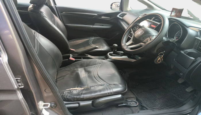 2016 Honda Jazz 1.5L I-DTEC VX, Diesel, Manual, 57,556 km, interior