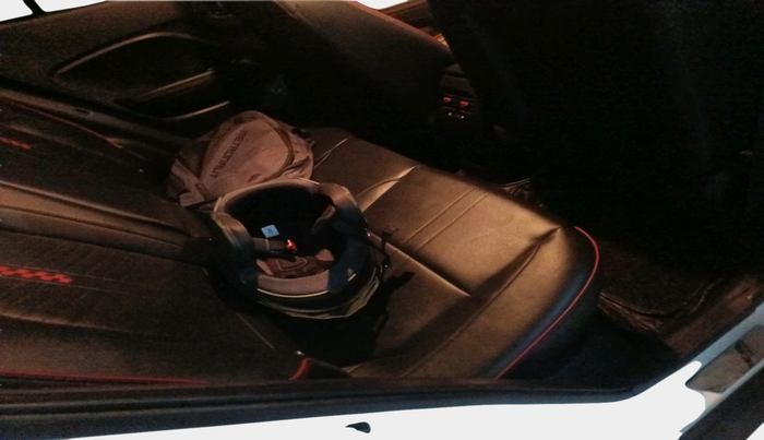 2022 Hyundai VENUE N LINE N8 1.0 TURBO DCT, Petrol, Automatic, 18,305 km, interior