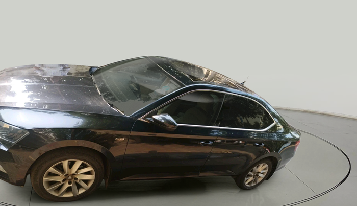 2016 Skoda Superb L&K 1.8 TSI AT, Petrol, Automatic, 28,147 km, exterior