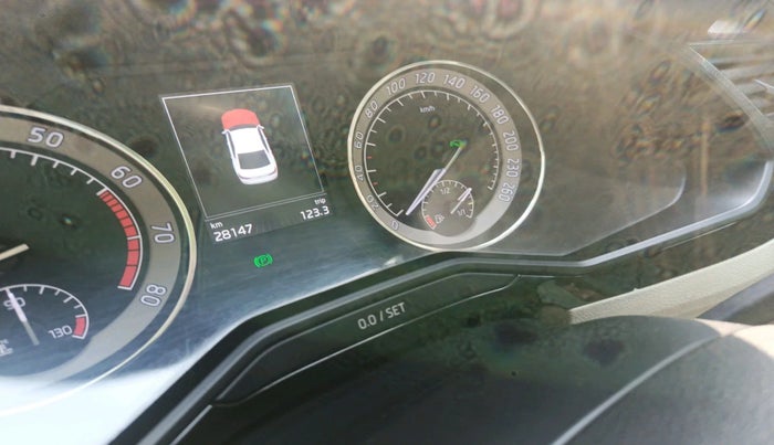 2016 Skoda Superb L&K 1.8 TSI AT, Petrol, Automatic, 28,147 km, interior