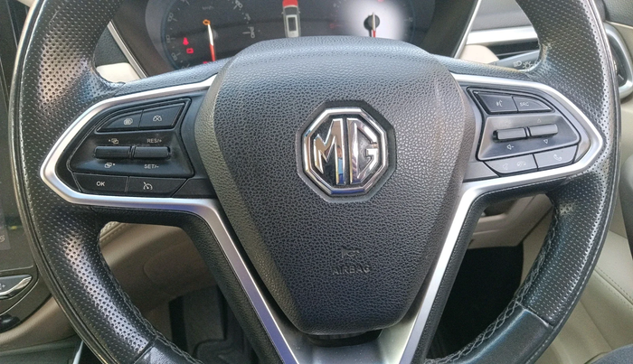 2022 MG HECTOR SHARP 1.5 PETROL CVT, Petrol, Automatic, 1,07,185 km, interior