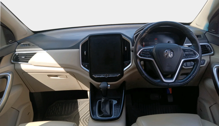 2022 MG HECTOR SHARP 1.5 PETROL CVT, Petrol, Automatic, 1,07,185 km, interior