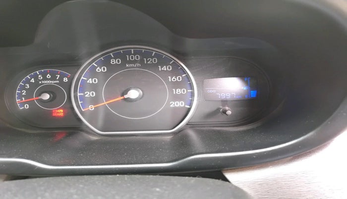 2015 Hyundai i10 SPORTZ 1.1, Petrol, Manual, 7,997 km, interior