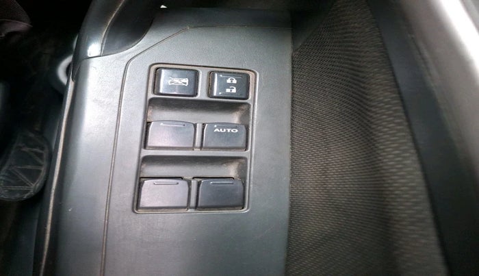 2017 Maruti Vitara Brezza ZDI PLUS, Diesel, Manual, 2,12,543 km, interior