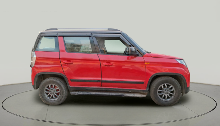 2019 Mahindra TUV300 T10 DUAL TONE, Diesel, Manual, 63,966 km, exterior