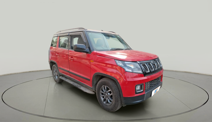 2019 Mahindra TUV300 T10 DUAL TONE, Diesel, Manual, 63,966 km, exterior