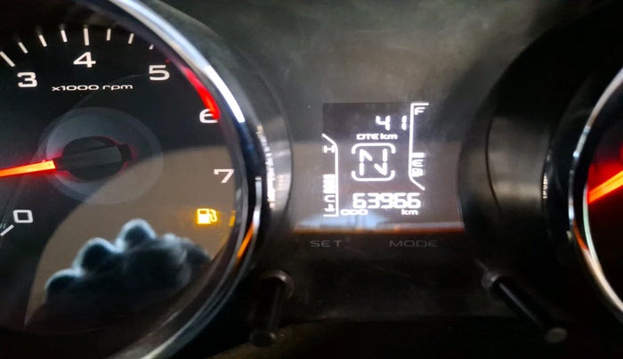 2019 Mahindra TUV300 T10 DUAL TONE, Diesel, Manual, 63,966 km, interior