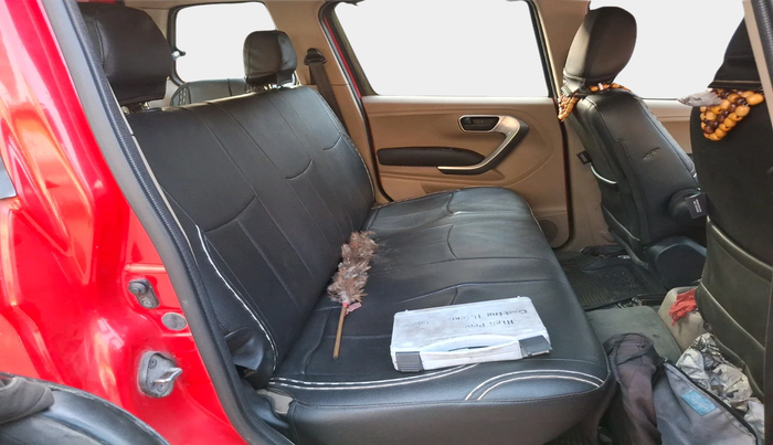 2019 Mahindra TUV300 T10 DUAL TONE, Diesel, Manual, 63,966 km, interior