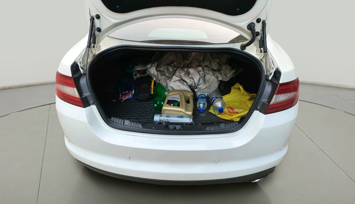 2013 Jaguar XF 2.2 DIESEL LUXURY, Diesel, Automatic, 49,386 km, exterior