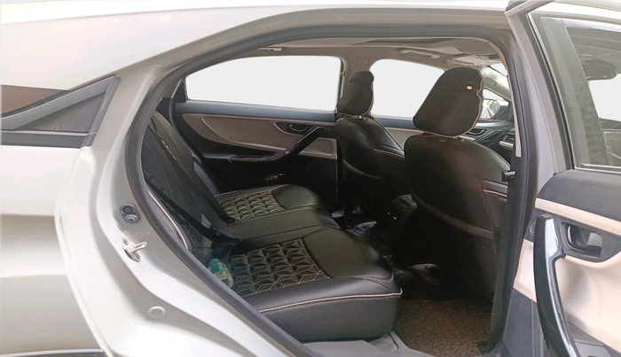 2023 Tata NEXON PURE SUNROOF 1.2 PETROL, Petrol, Manual, 25,460 km, interior