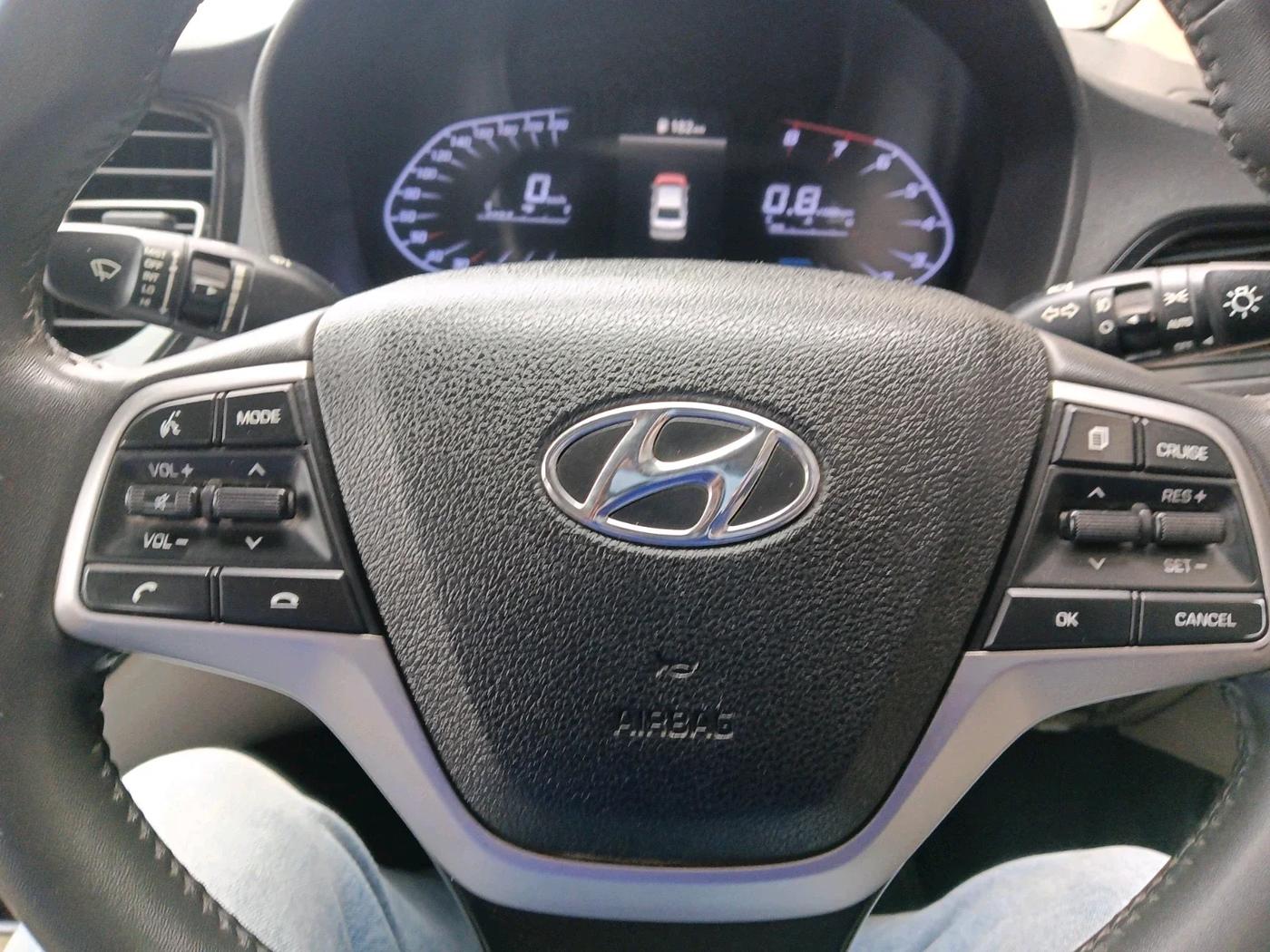 2020 Hyundai Verna SX (O)1.5 VTVT, Petrol, Manual, 75,193 km, interior