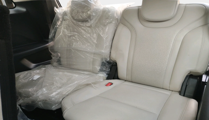 2023 Mahindra XUV700 AX 7 LUXURY D MT 7 STR, Diesel, Manual, 34,248 km, interior