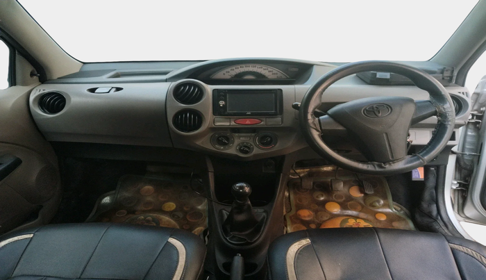 2011 Toyota Etios G, Petrol, Manual, 59,053 km, interior