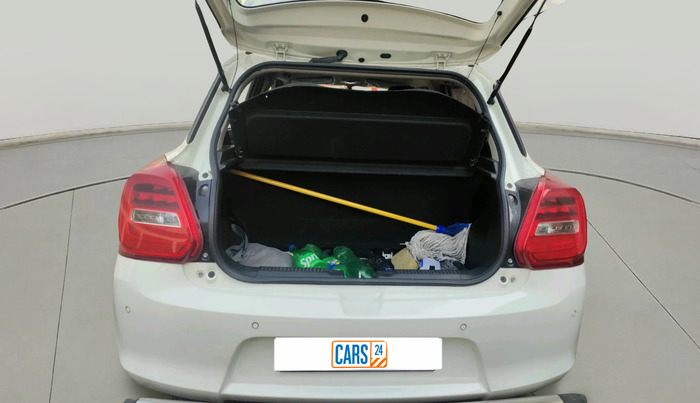 2021 Maruti Swift VXI, Petrol, Manual, 9,984 km, exterior