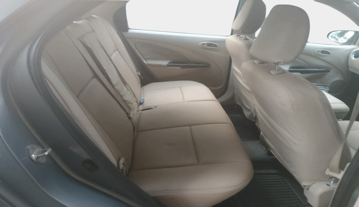 2017 Toyota Etios VX PLATINUM, Petrol, Manual, 32,372 km, interior