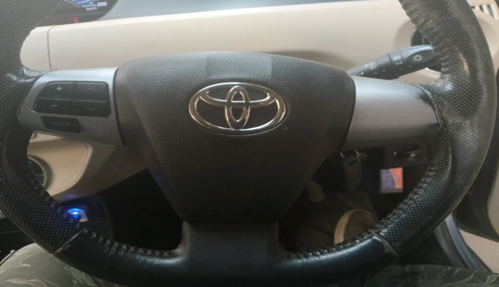 2017 Toyota Etios VX PLATINUM, Petrol, Manual, 32,372 km, interior