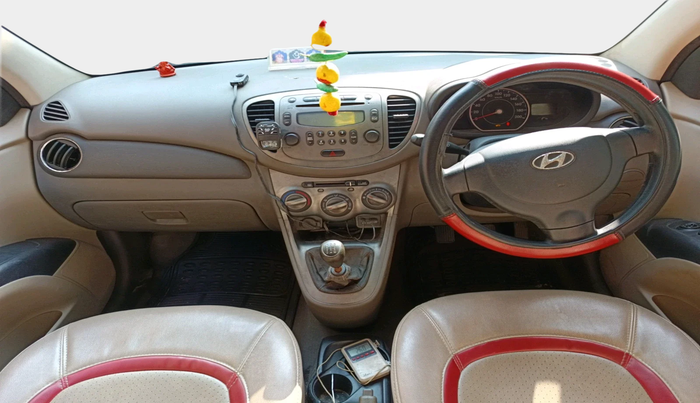 2011 Hyundai i10 SPORTZ 1.2, Petrol, Manual, 16,532 km, interior