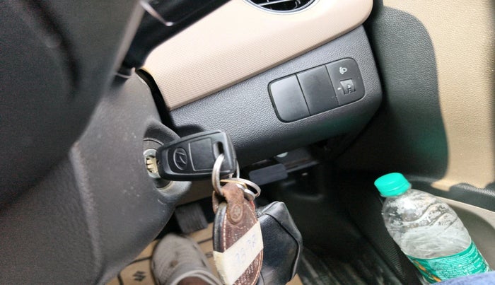 2017 Hyundai Grand i10 MAGNA 1.2 KAPPA VTVT, Petrol, Manual, 12,717 km, interior