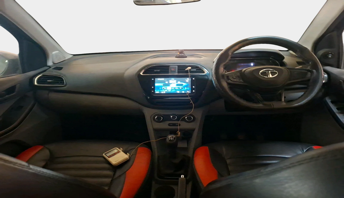 2022 Tata Tiago XT PETROL, Petrol, Manual, 27,162 km, interior