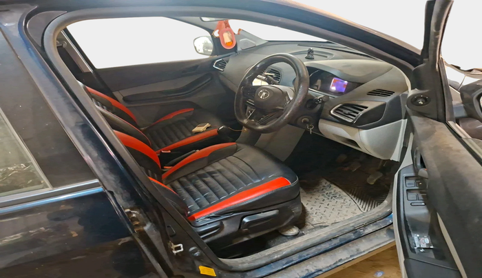 2022 Tata Tiago XT PETROL, Petrol, Manual, 27,162 km, interior