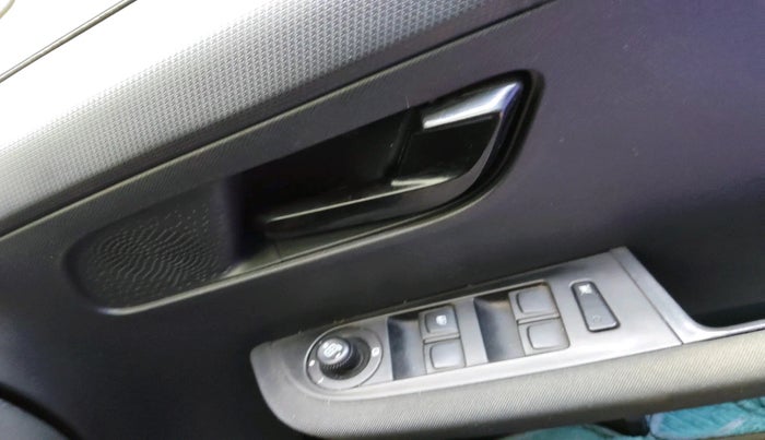 2023 Tata ALTROZ XZ PLUS PETROL DARK EDITION, Petrol, Manual, 18,345 km, interior