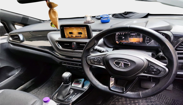 2023 Tata ALTROZ XZ PLUS PETROL DARK EDITION, Petrol, Manual, 18,345 km, interior