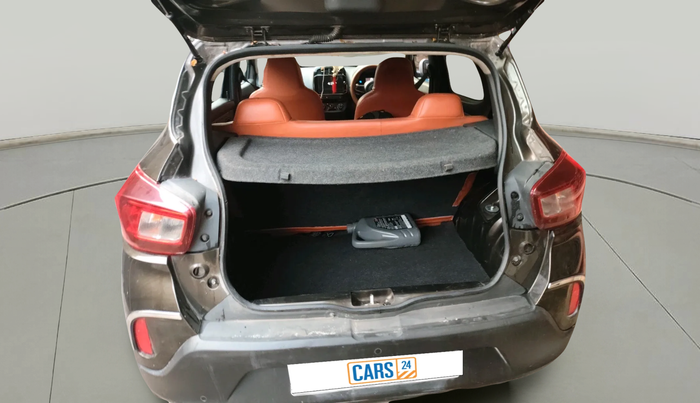 2022 Renault Kwid RXT 1.0 (O), Petrol, Manual, 6,812 km, exterior