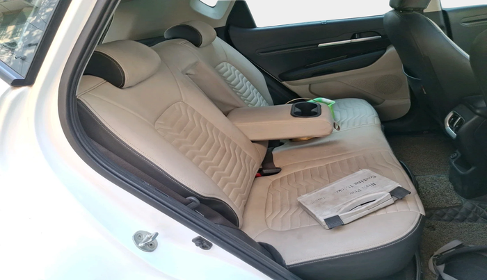 2022 KIA SONET HTX ANNIVERSARY EDITION 1.5, Diesel, Manual, 67,548 km, interior