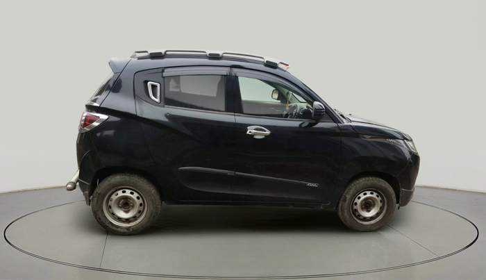 2016 Mahindra Kuv100 K2 D 6 STR, Diesel, Manual, 65,477 km, exterior
