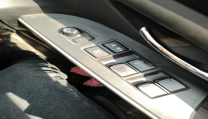 2016 Maruti S Cross ALPHA 1.6, Diesel, Manual, 69,156 km, interior