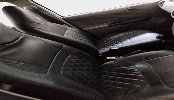 2011 Toyota Etios G, Petrol, Manual, 66,488 km, interior