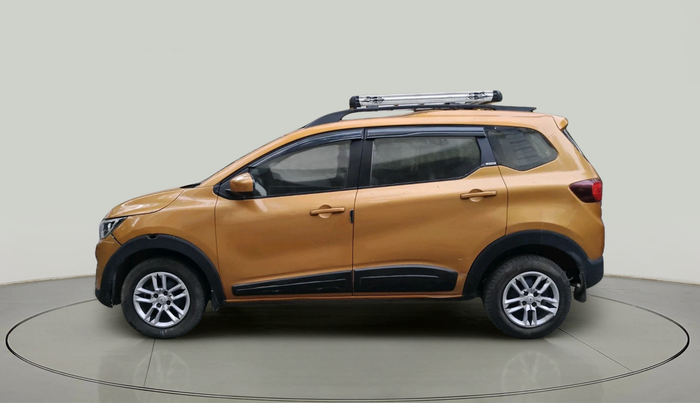 2019 Renault TRIBER RXZ, Petrol, Manual, 69,963 km, exterior