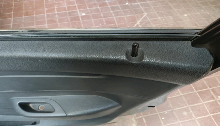 2016 Renault Kwid RXT 1.0 AMT, Petrol, Automatic, 23,197 km, interior