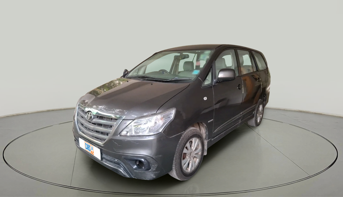 2014 Toyota Innova 2.5 GX 7 STR, Diesel, Manual, 2,82,439 km, exterior