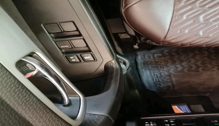 2021 Toyota URBAN CRUISER HIGH GRADE MT, Petrol, Manual, 28,082 km, interior