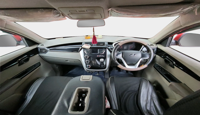 2016 Mahindra Kuv100 K8 D 6 STR, Diesel, Manual, 59,195 km, interior